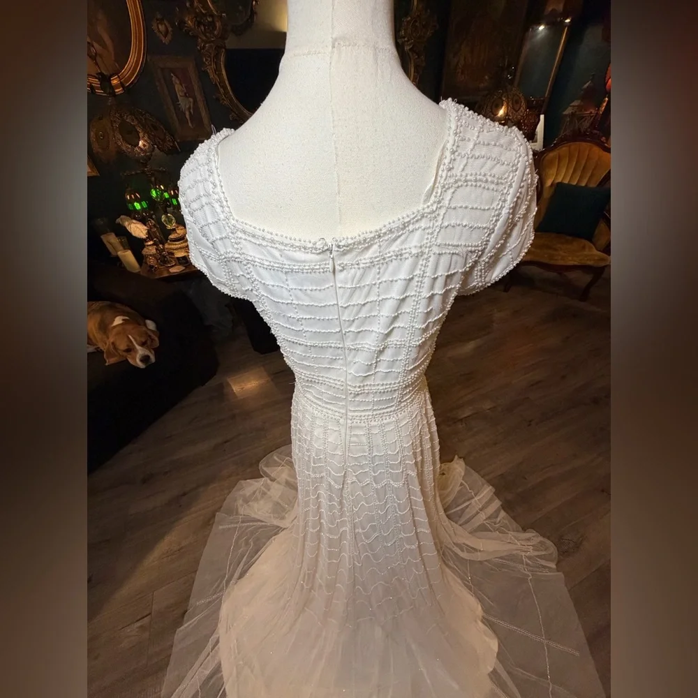 Adrianna Papell Platinum Bridal Gown – Style 39002 | Beaded Tulle Wedding Dress - Picture 8 of 11